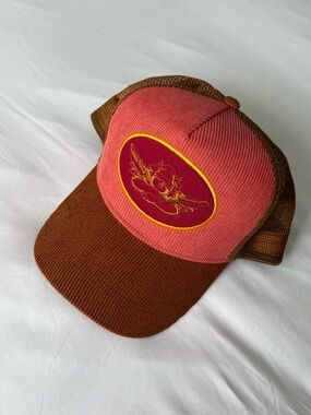 NEW! Boys Lie trucker hat